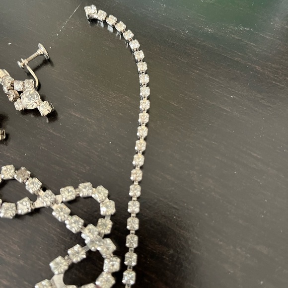 COPY - VINTAGE 1940’s rhinestone jewelry set (screw-on earrings, bracelet & nec… - Picture 3 of 4